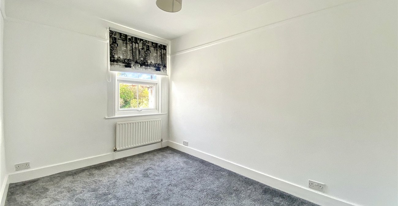 3 bedroom house for sale in Sidcup | Robinson Jackson