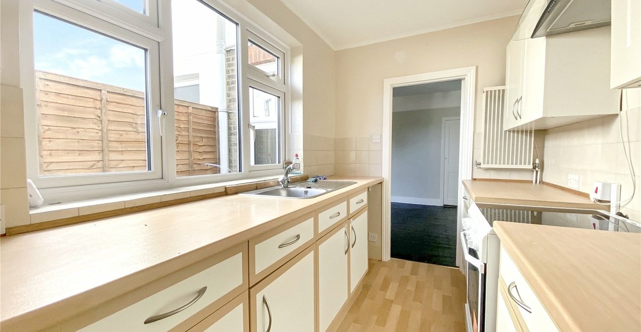 3 bedroom house for sale in Sidcup | Robinson Jackson