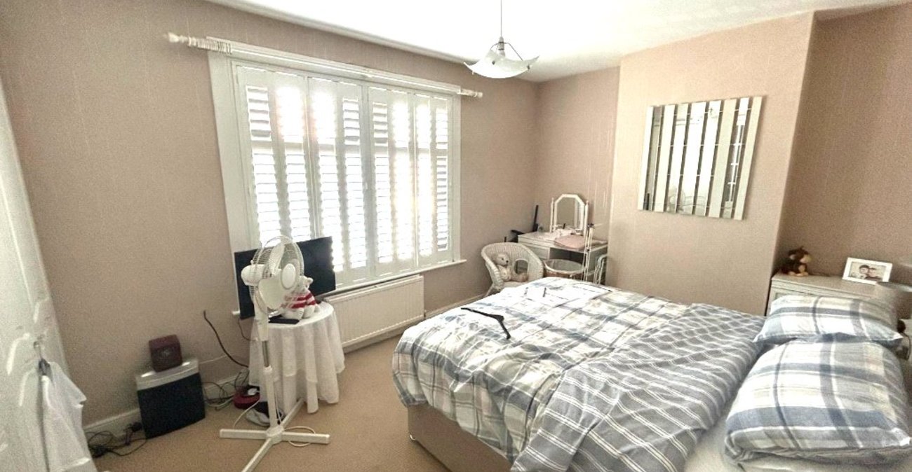 2 bedroom house for sale in Welling | Robinson Jackson
