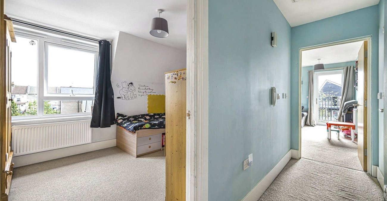 2 bedroom property for sale in Northfleet | Robinson Michael & Jackson