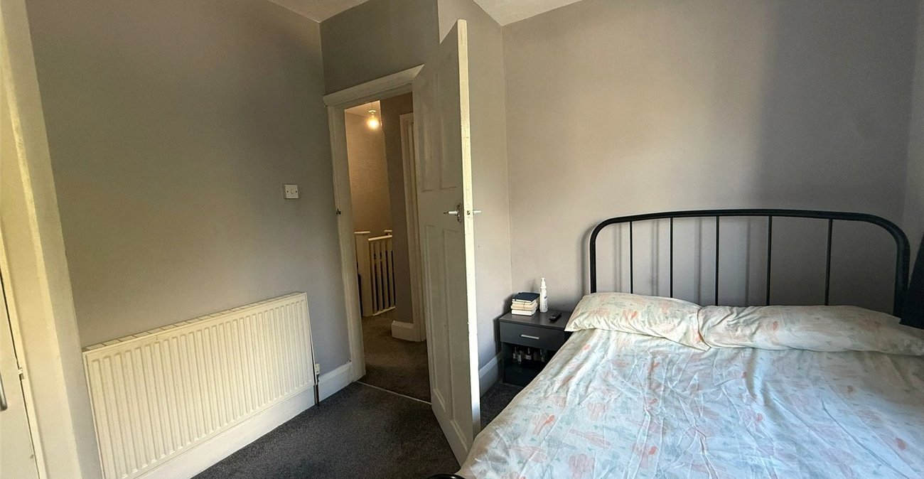 3 bedroom house for sale in Northfleet | Robinson Michael & Jackson