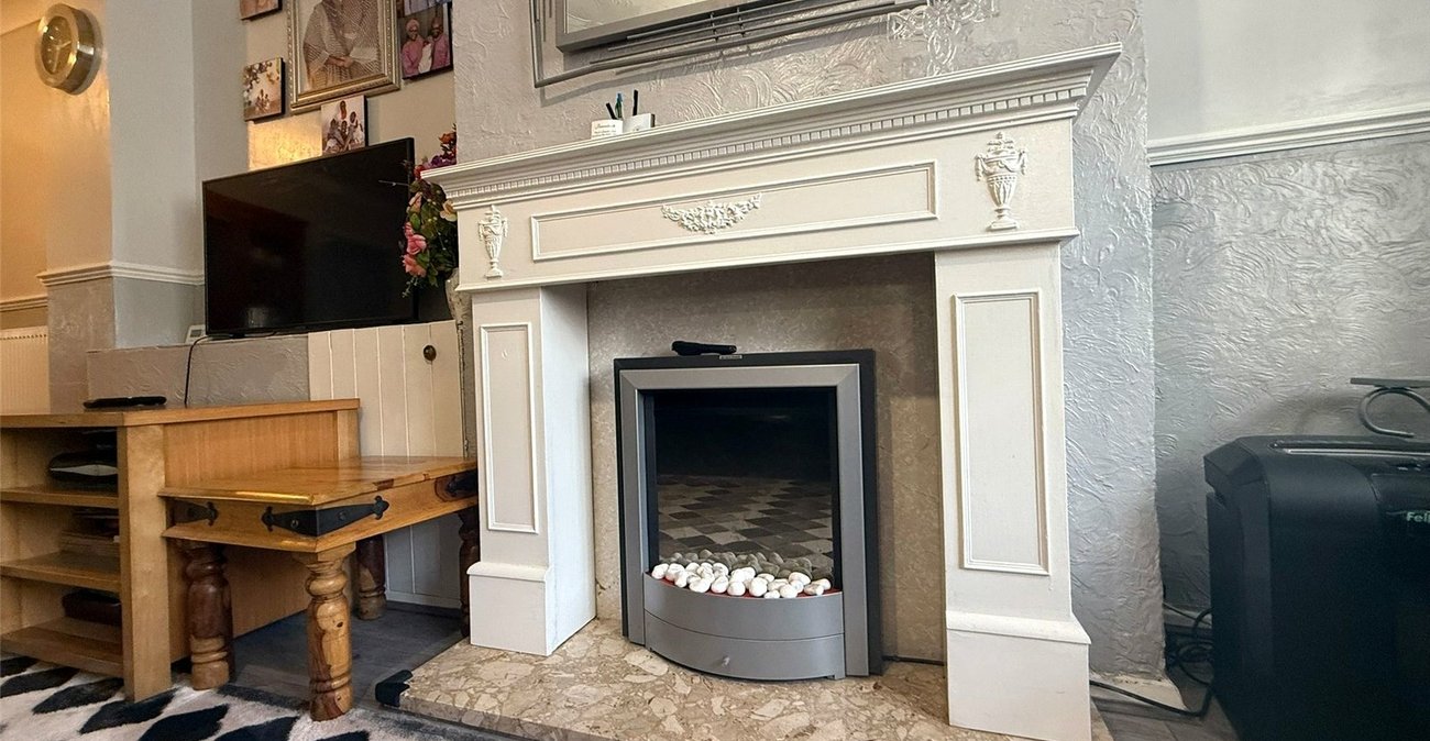 3 bedroom house for sale in Northfleet | Robinson Michael & Jackson