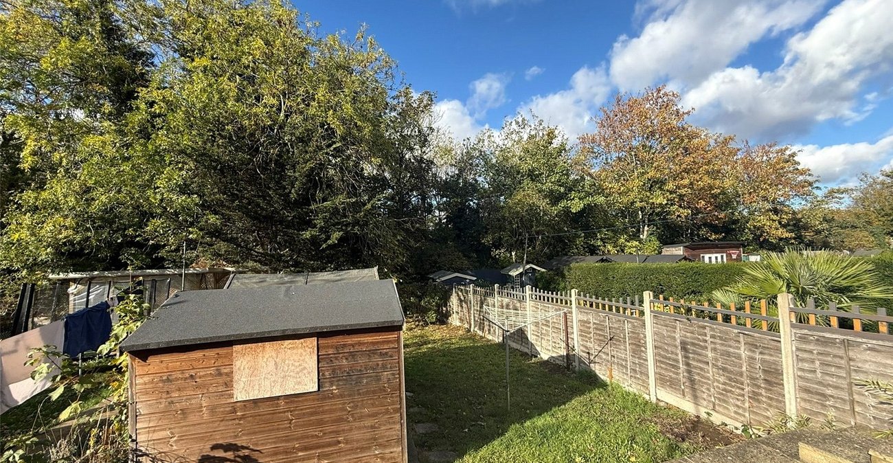 3 bedroom house for sale in Northfleet | Robinson Michael & Jackson