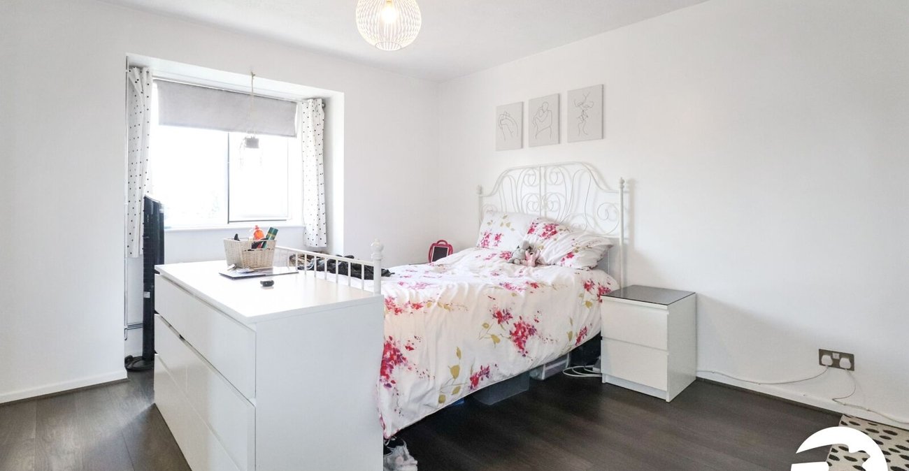 1 bedroom property for sale in Belvedere | Robinson Jackson