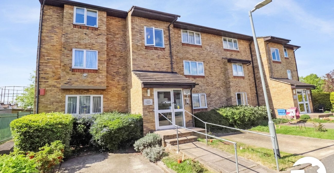 1 bedroom property for sale in Belvedere | Robinson Jackson
