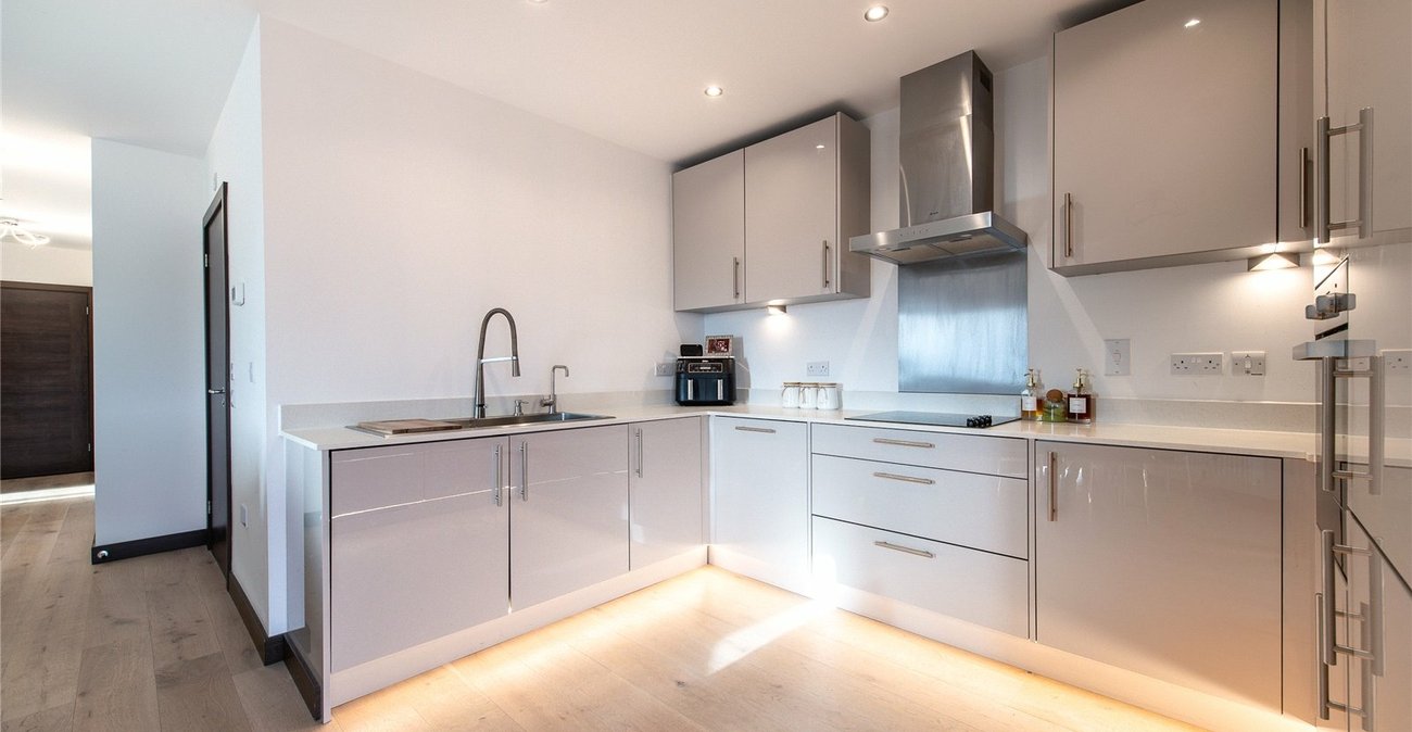 2 bedroom property for sale in Maidstone | Robinson Michael & Jackson