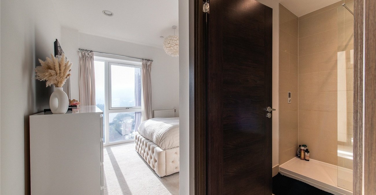 2 bedroom property for sale in Maidstone | Robinson Michael & Jackson