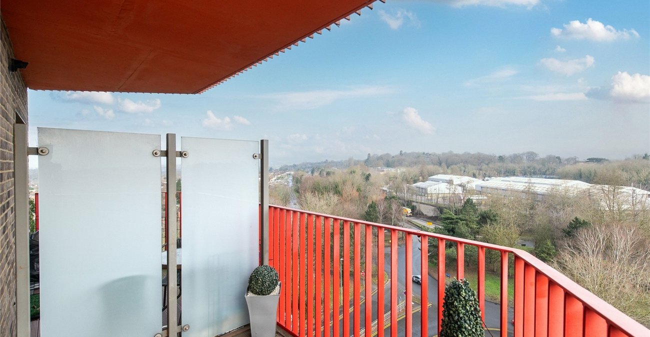 2 bedroom property for sale in Maidstone | Robinson Michael & Jackson