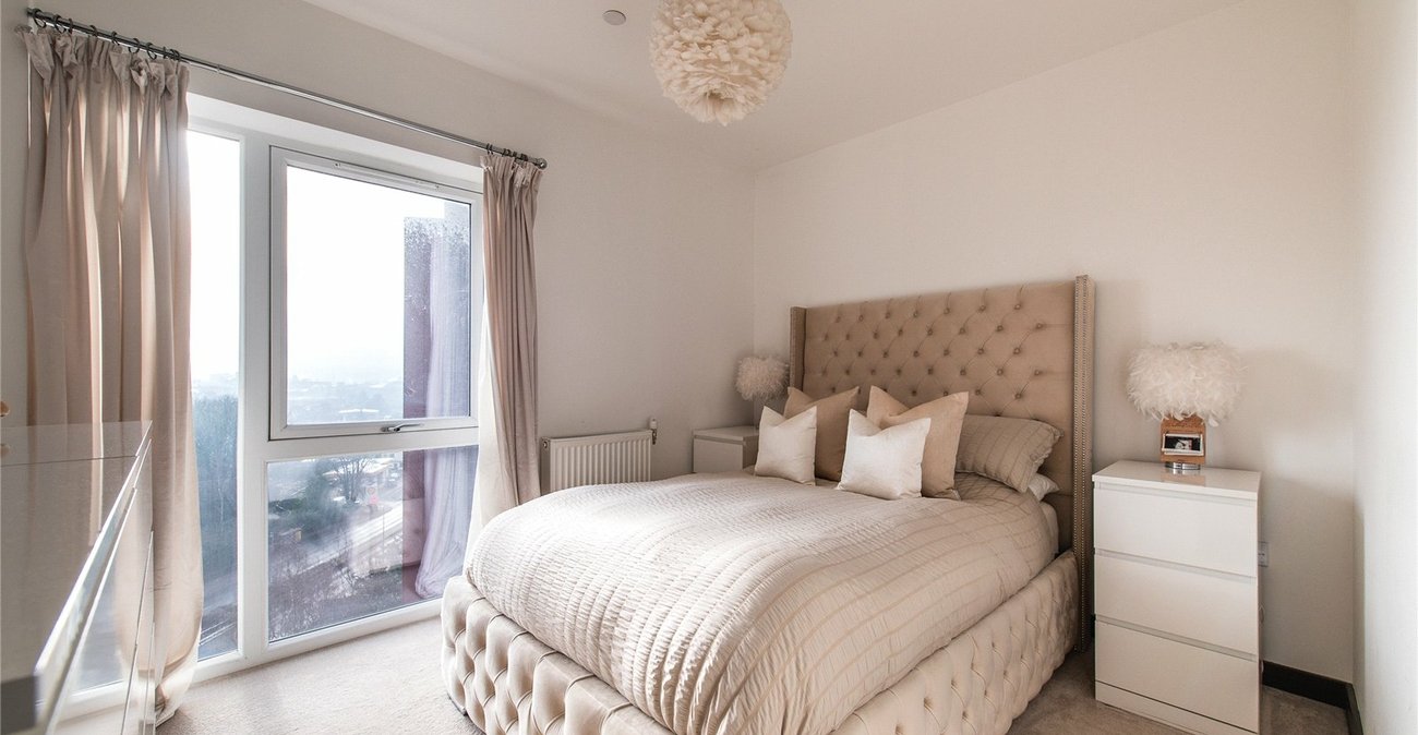 2 bedroom property for sale in Maidstone | Robinson Michael & Jackson