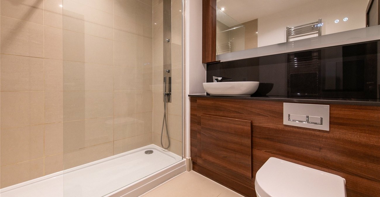 2 bedroom property for sale in Maidstone | Robinson Michael & Jackson