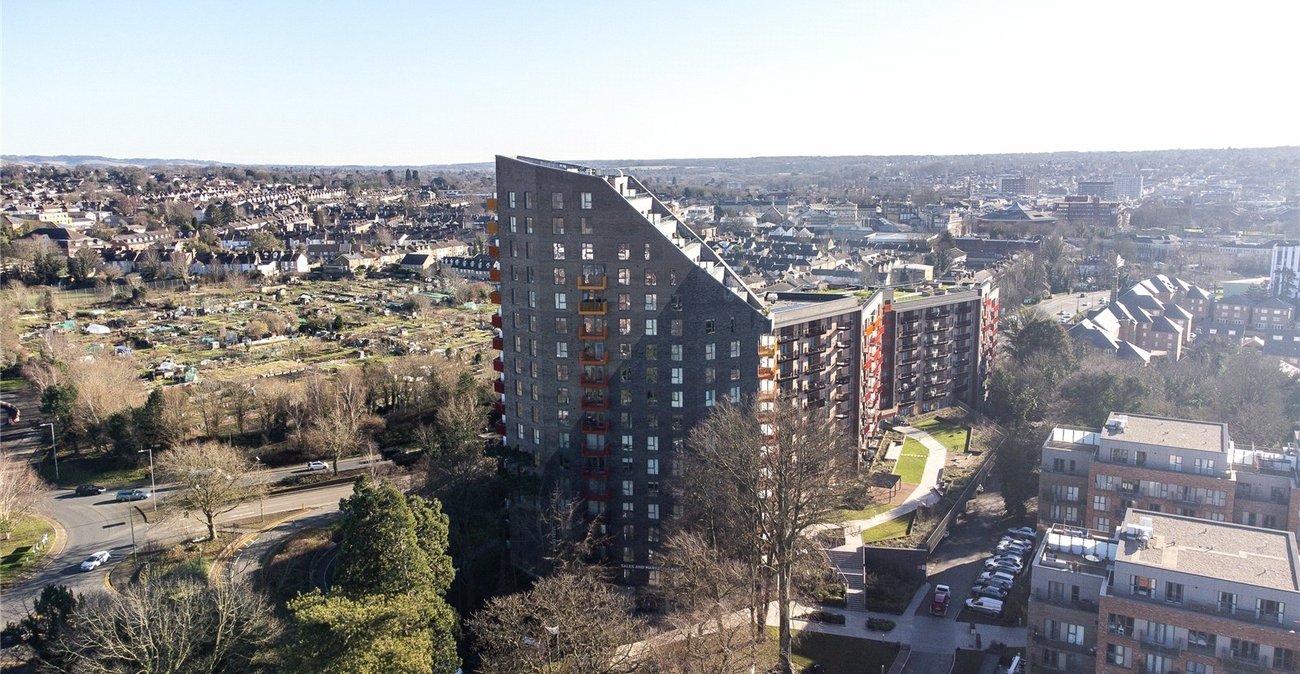 2 bedroom property for sale in Maidstone | Robinson Michael & Jackson