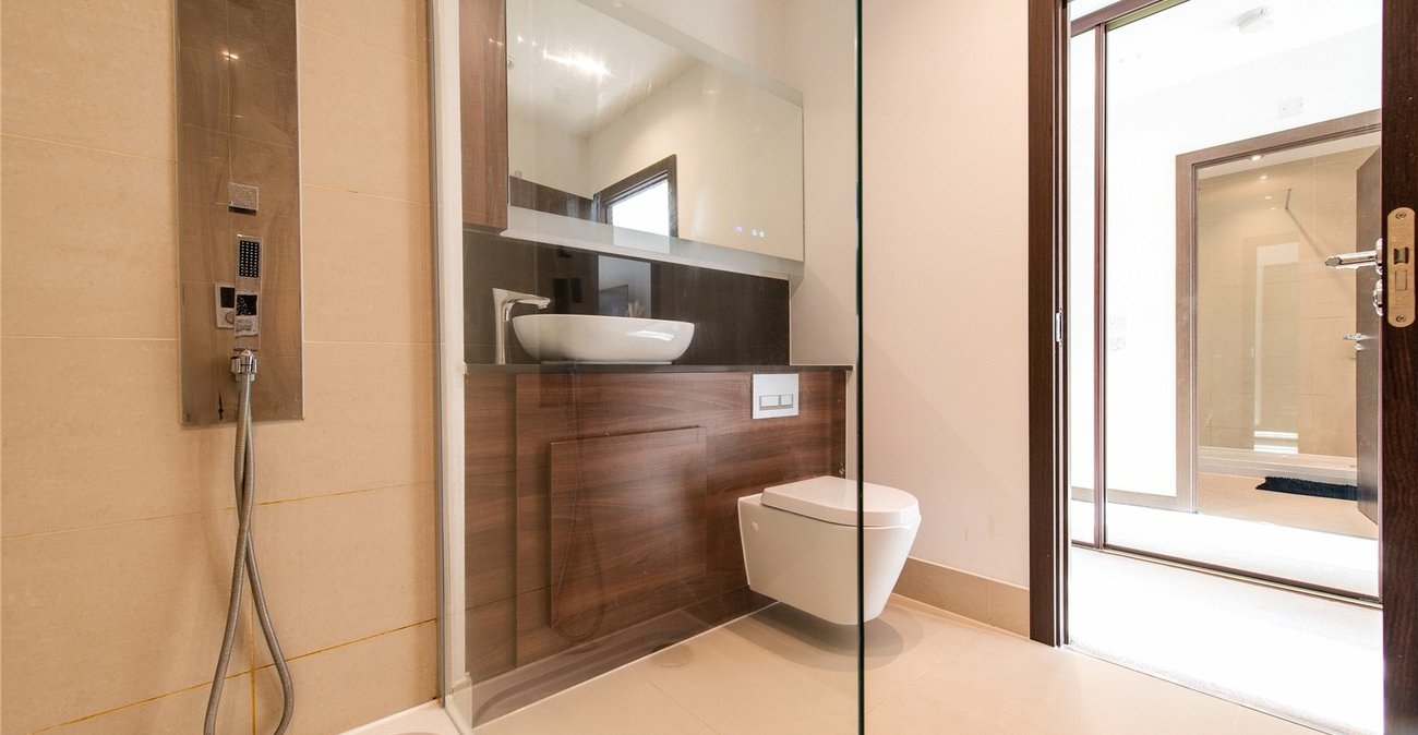 2 bedroom property for sale in Maidstone | Robinson Michael & Jackson