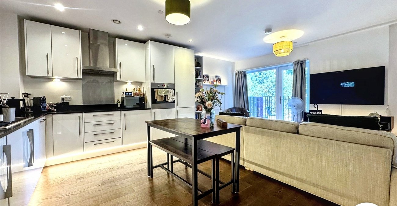 2 bedroom property for sale in Maidstone | Robinson Michael & Jackson