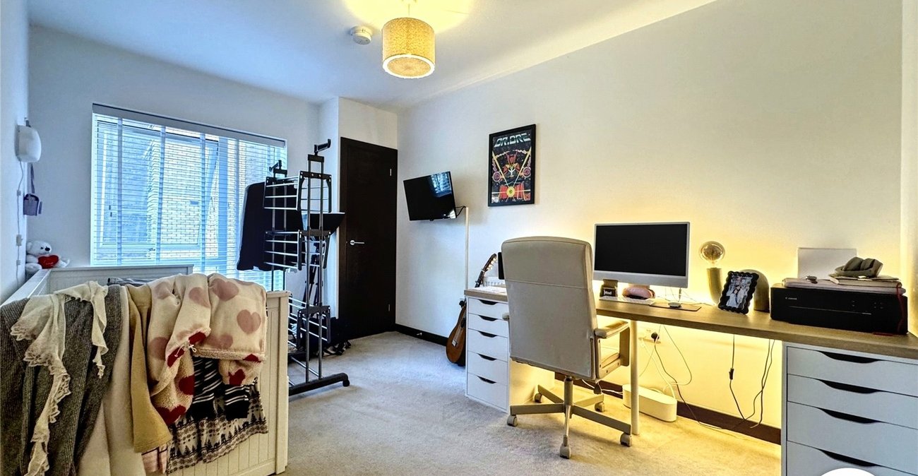 2 bedroom property for sale in Maidstone | Robinson Michael & Jackson