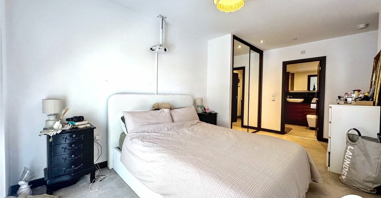 2 bedroom property for sale in Maidstone | Robinson Michael & Jackson