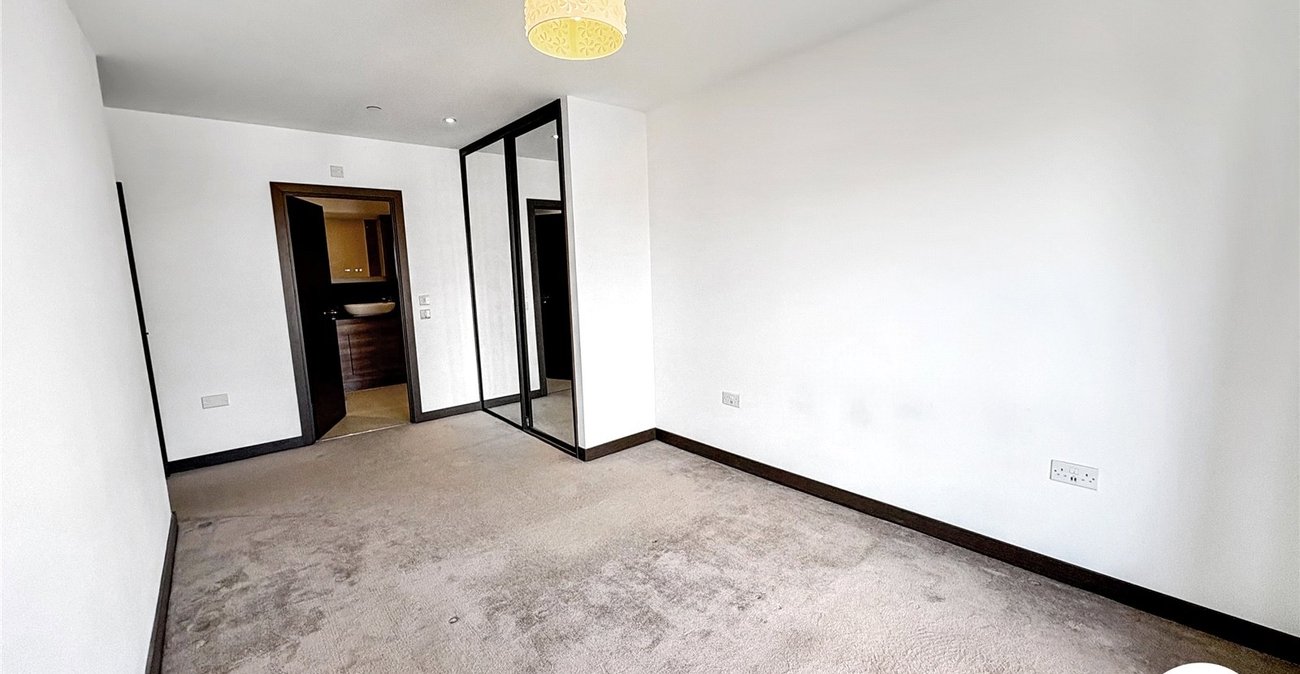 2 bedroom property for sale in Maidstone | Robinson Michael & Jackson