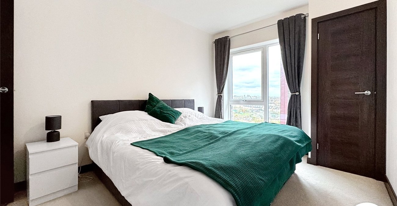 2 bedroom property for sale in Maidstone | Robinson Michael & Jackson