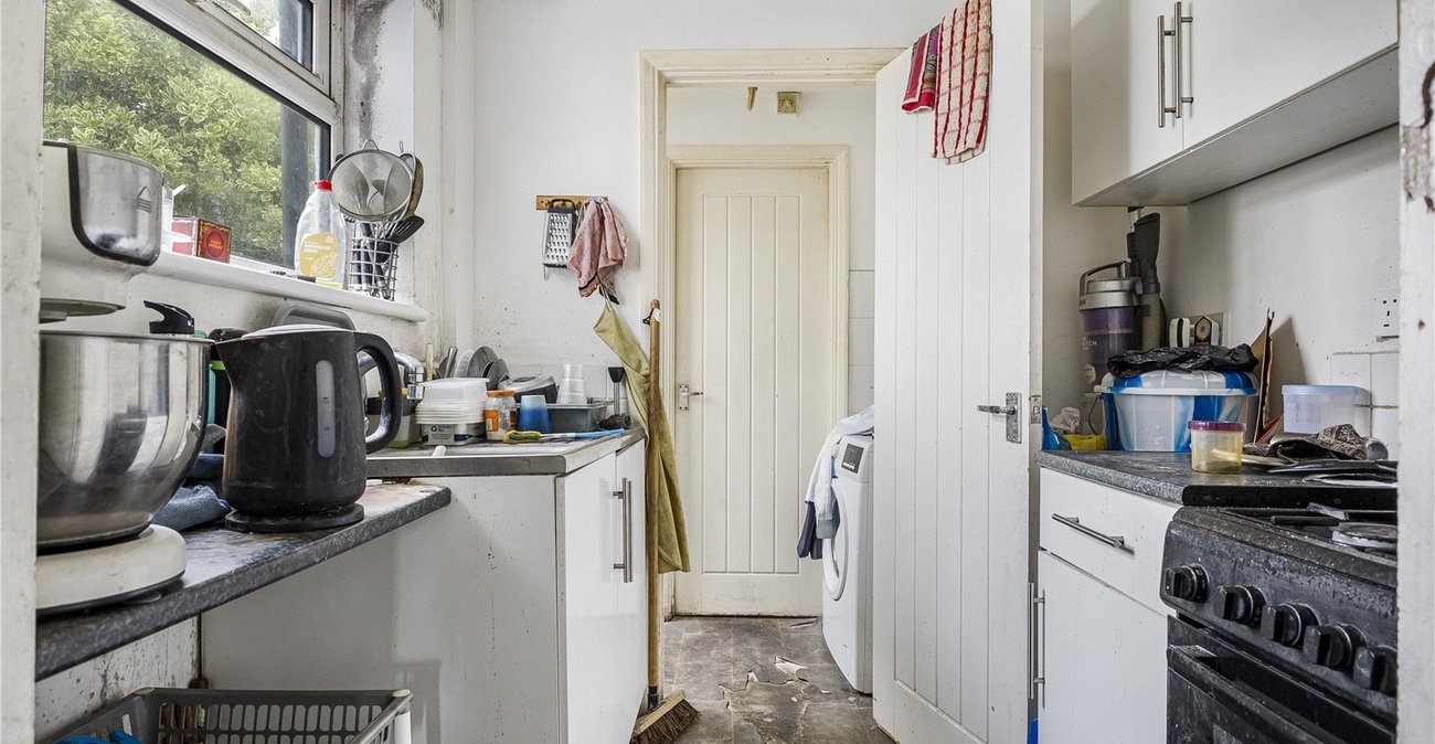 2 bedroom house for sale in Gravesend | Robinson Michael & Jackson