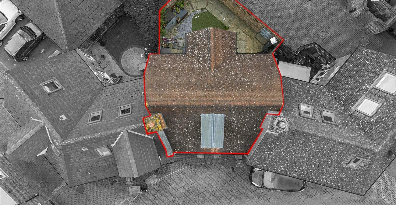 2 bedroom house for sale in Greenhithe | Robinson Jackson