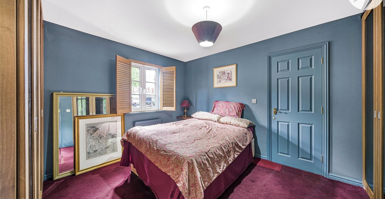4 bedroom house for sale in Greenhithe | Robinson Jackson