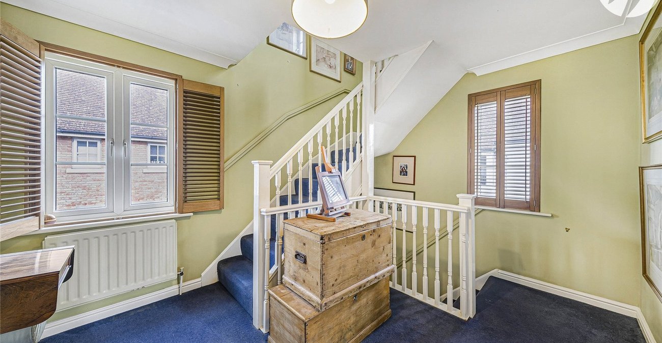 4 bedroom house for sale in Greenhithe | Robinson Jackson