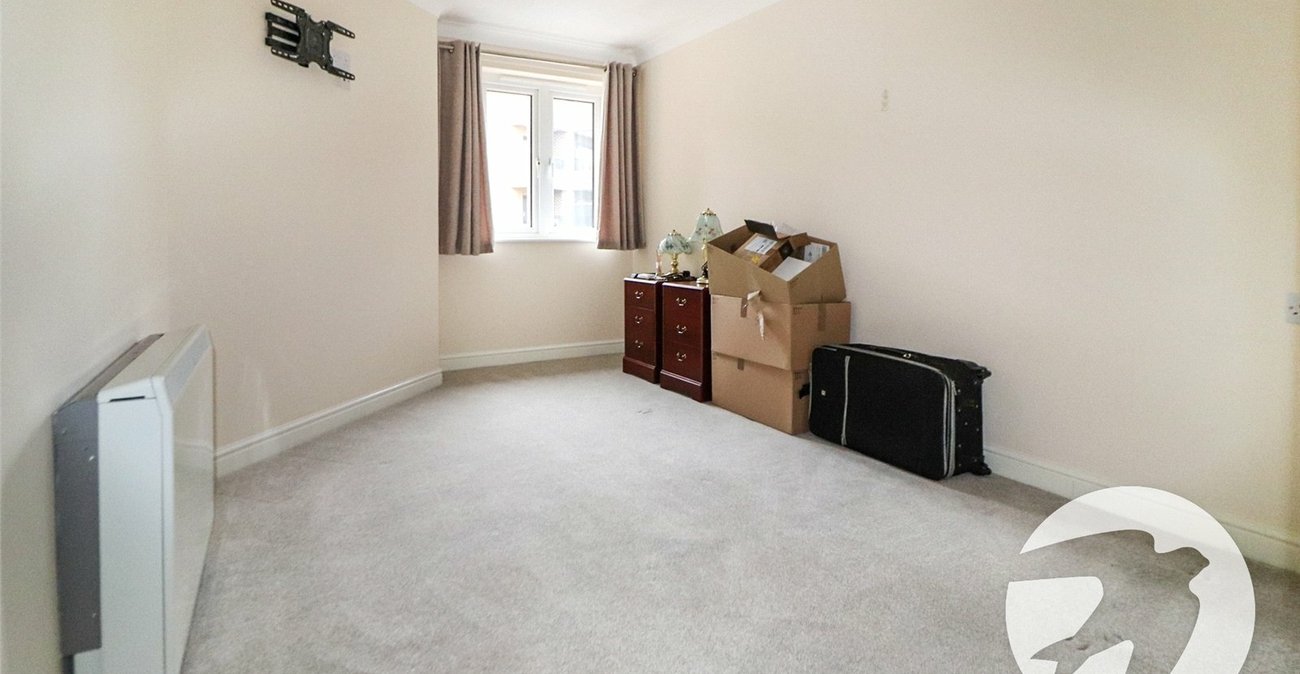 1 bedroom property for sale in Wharfside Close | Robinson Jackson