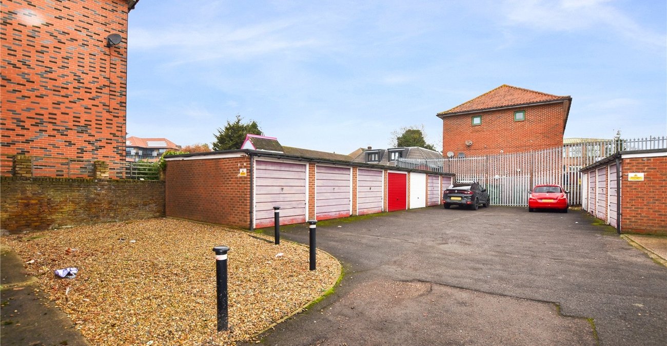 1 bedroom property for sale in Bexleyheath | Robinson Jackson