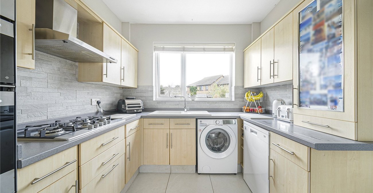 3 bedroom house for sale in Dartford | Robinson Jackson