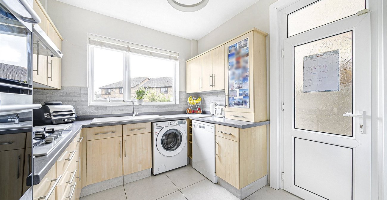 3 bedroom house for sale in Dartford | Robinson Jackson