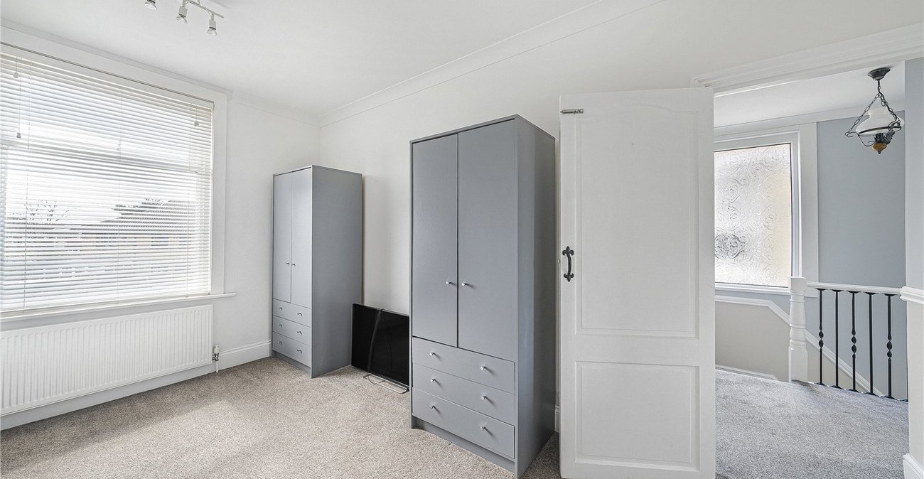 3 bedroom house for sale in Dartford | Robinson Jackson