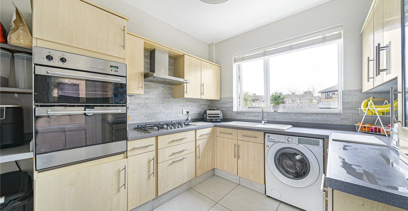 3 bedroom house for sale in Dartford | Robinson Jackson
