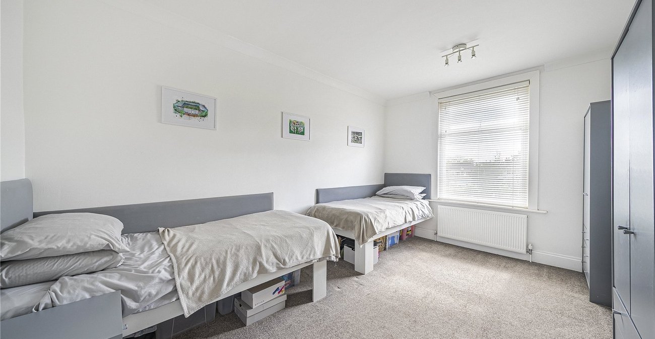 3 bedroom house for sale in Dartford | Robinson Jackson