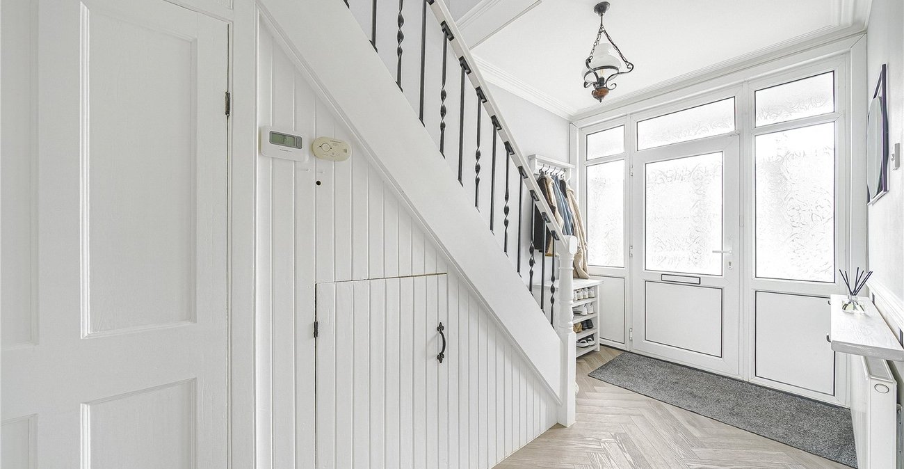 3 bedroom house for sale in Dartford | Robinson Jackson