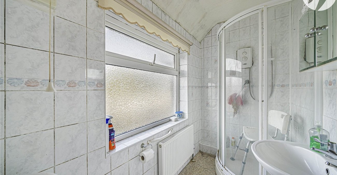 3 bedroom house for sale in Dartford | Robinson Jackson