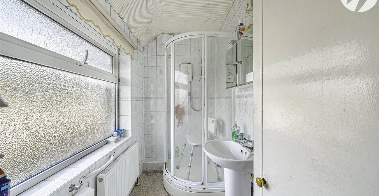 3 bedroom house for sale in Dartford | Robinson Jackson