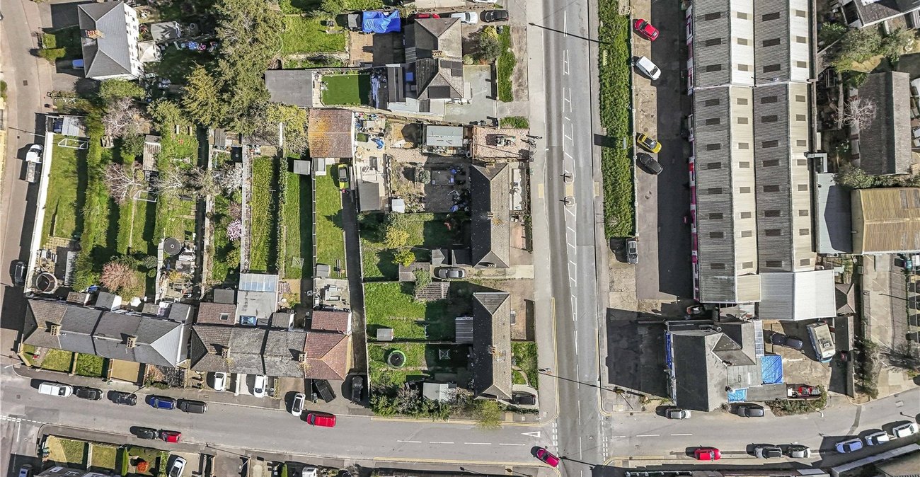 3 bedroom house for sale in Dartford | Robinson Jackson