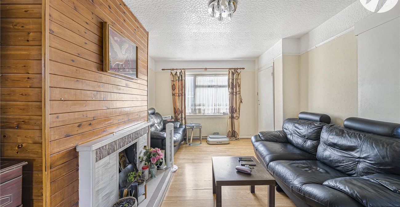 3 bedroom house for sale in Dartford | Robinson Jackson