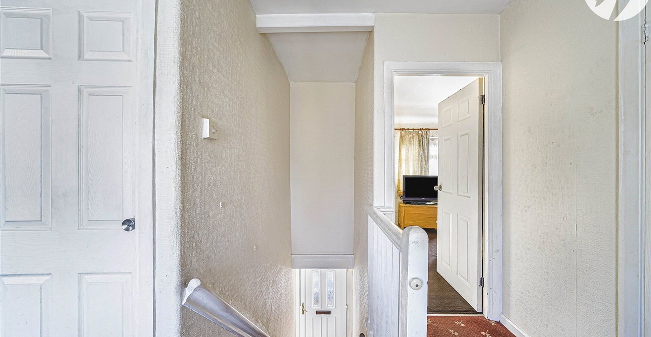 3 bedroom house for sale in Dartford | Robinson Jackson