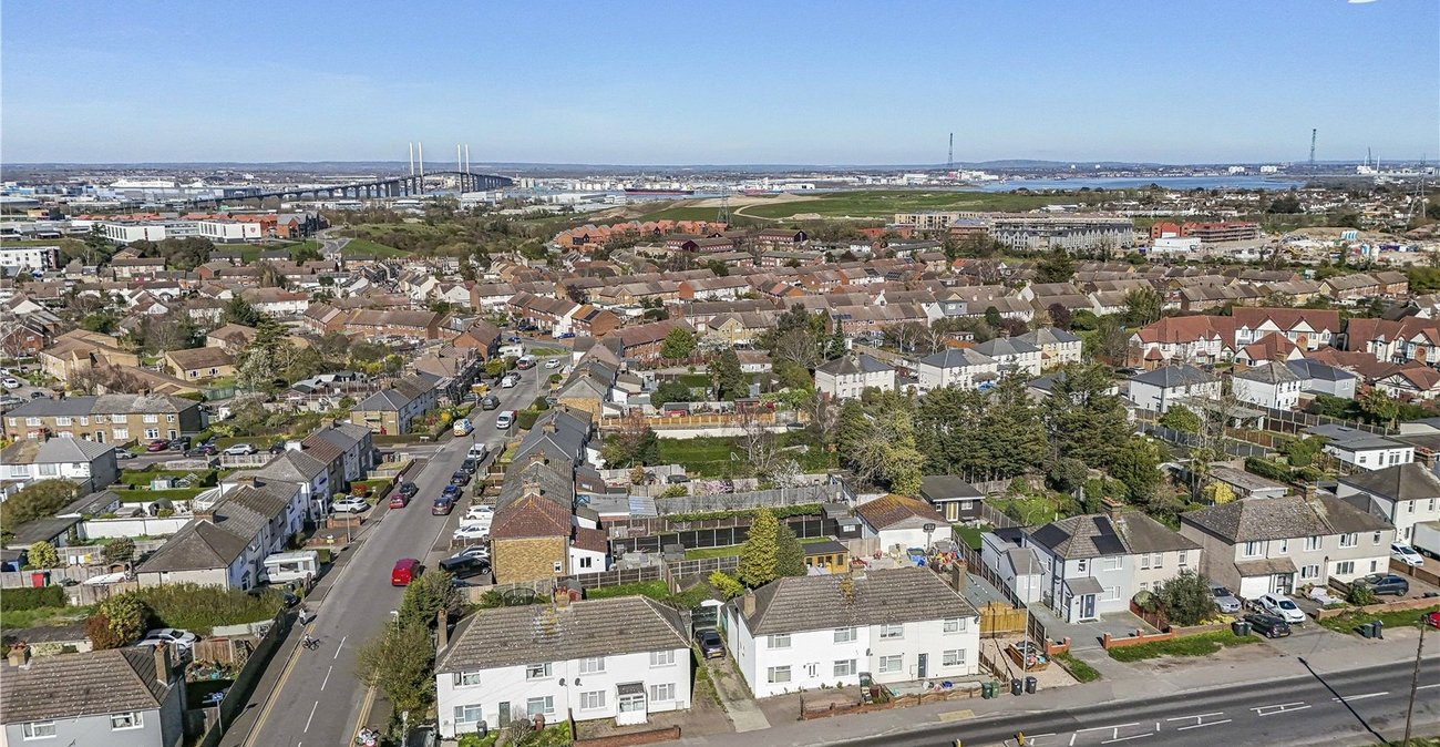 3 bedroom house for sale in Dartford | Robinson Jackson