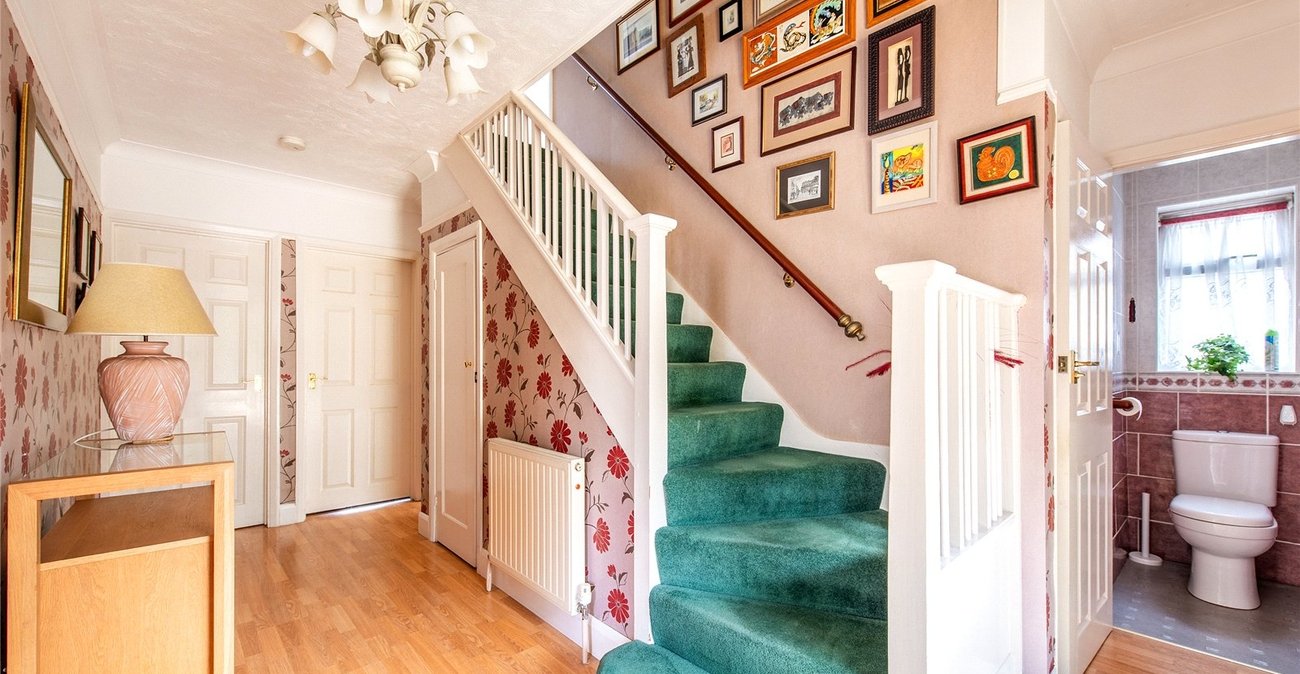 2 bedroom house for sale in Gravesend | Robinson Michael & Jackson
