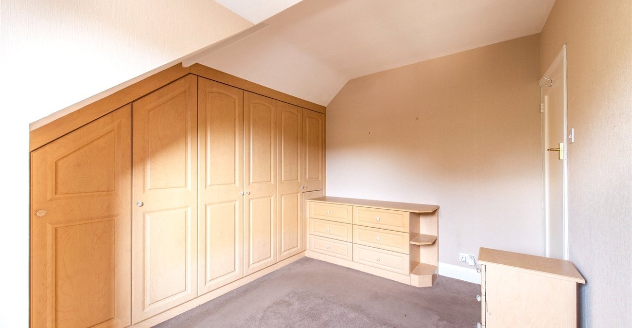 2 bedroom house for sale in Gravesend | Robinson Michael & Jackson
