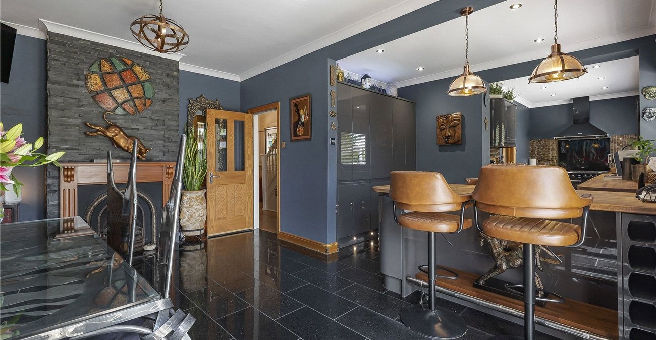 6 bedroom house for sale in Strood | Robinson Michael & Jackson
