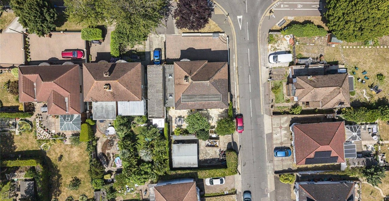6 bedroom house for sale in Strood | Robinson Michael & Jackson