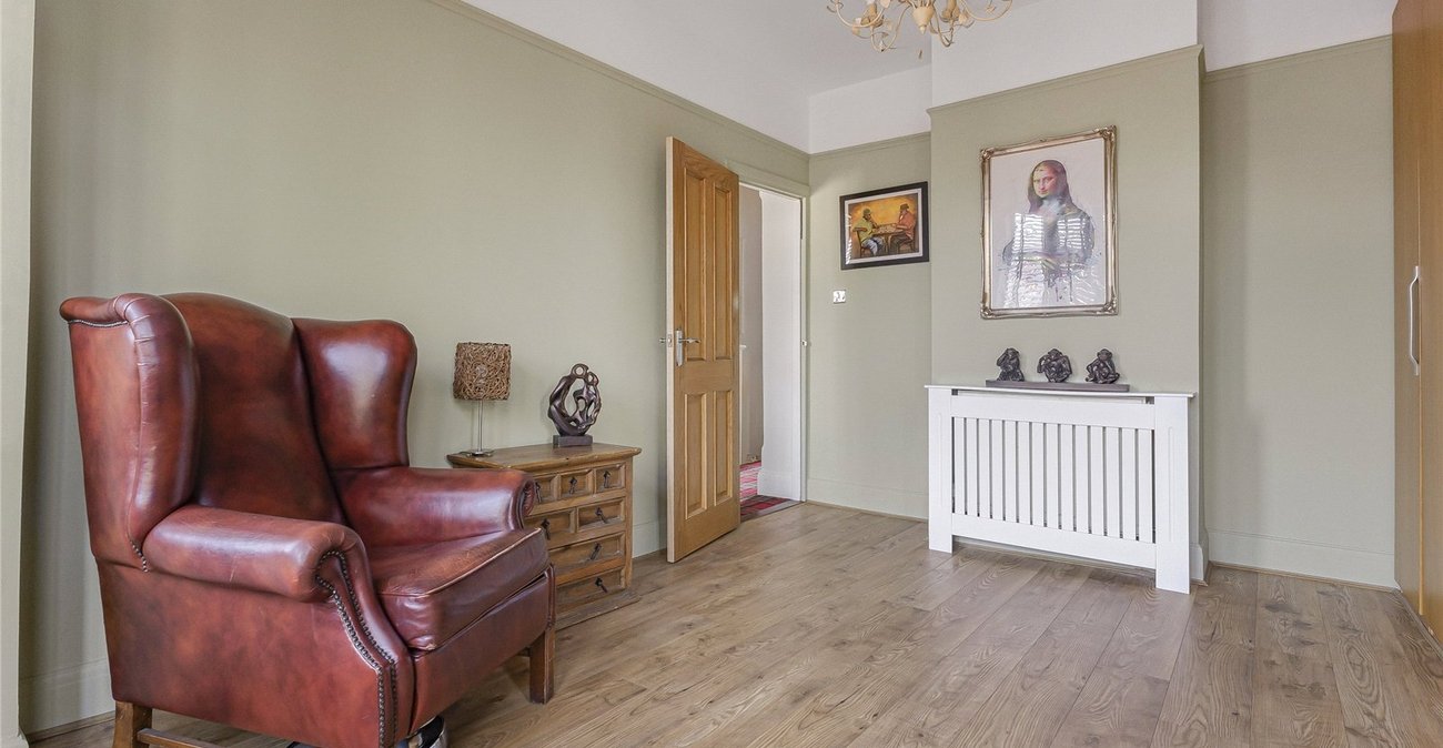 6 bedroom house for sale in Strood | Robinson Michael & Jackson