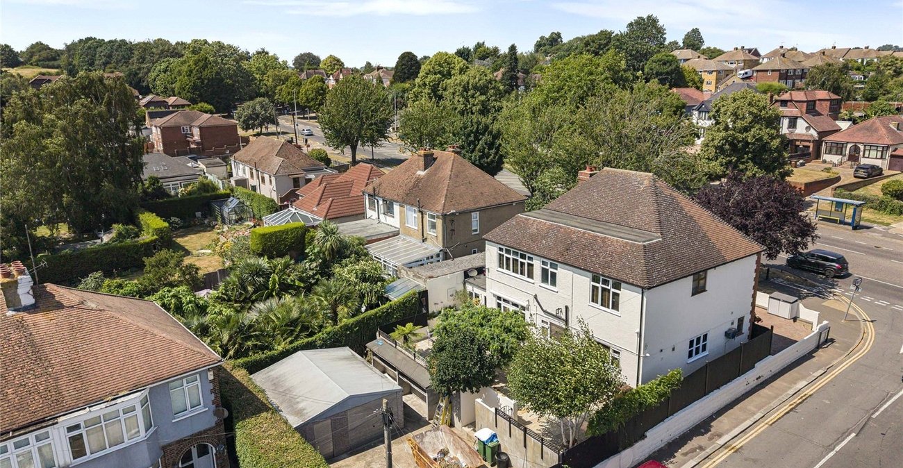 6 bedroom house for sale in Strood | Robinson Michael & Jackson