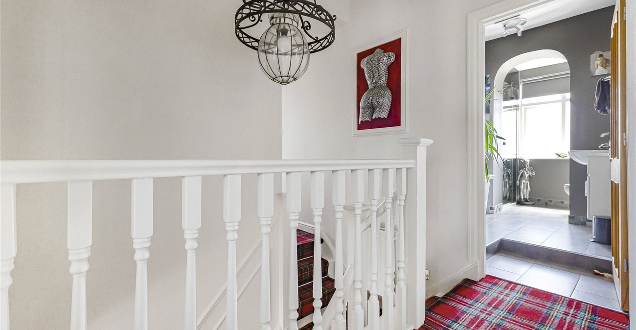 6 bedroom house for sale in Strood | Robinson Michael & Jackson