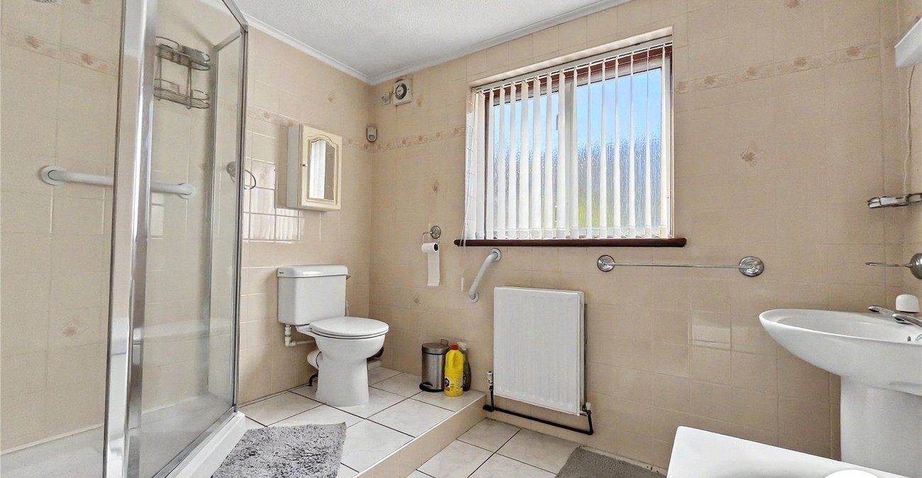 2 bedroom house for sale in Chatham | Robinson Michael & Jackson