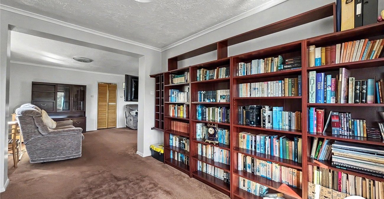 2 bedroom house for sale in Chatham | Robinson Michael & Jackson