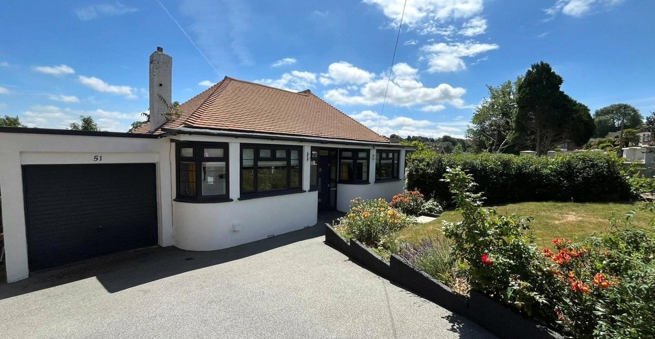 4 bedroom bungalow for sale in Davis Estate | Robinson Michael & Jackson