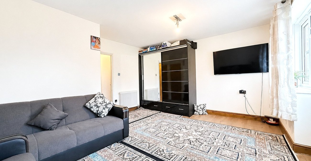 property for sale in London | Robinson Jackson